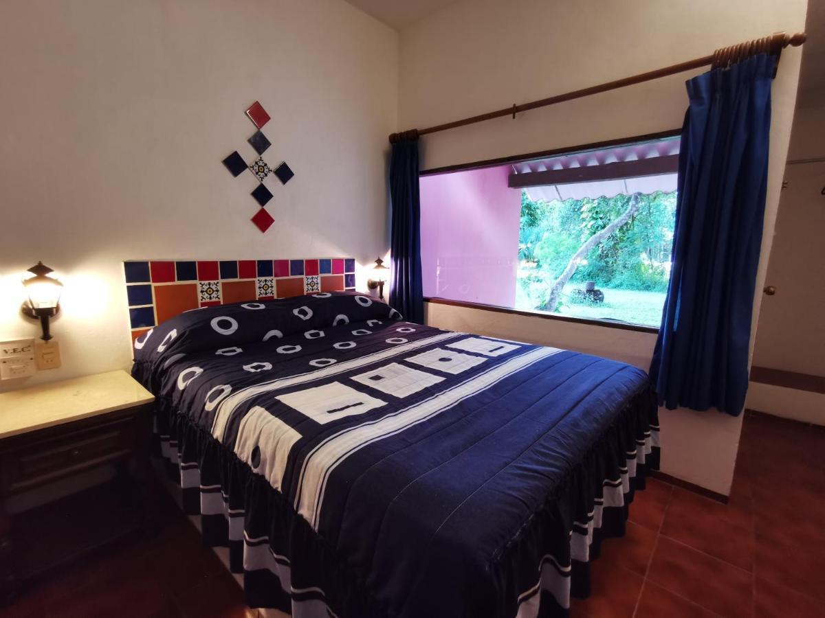 Hotel Doralba Inn Chichen エクステリア 写真
