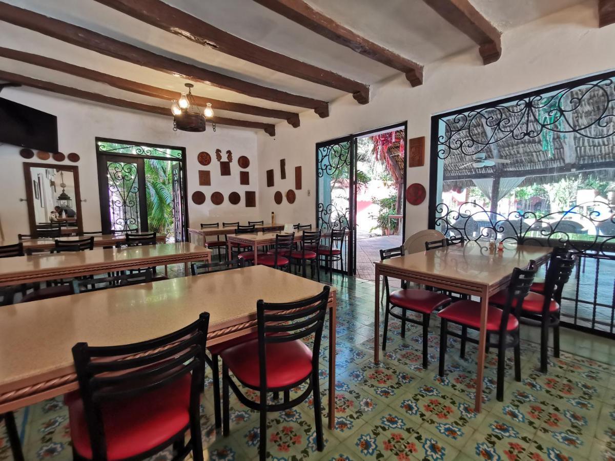 Hotel Doralba Inn Chichen エクステリア 写真
