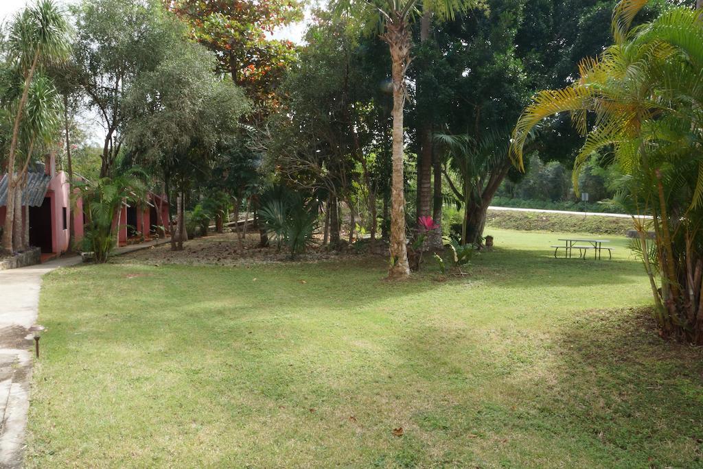 Hotel Doralba Inn Chichen エクステリア 写真