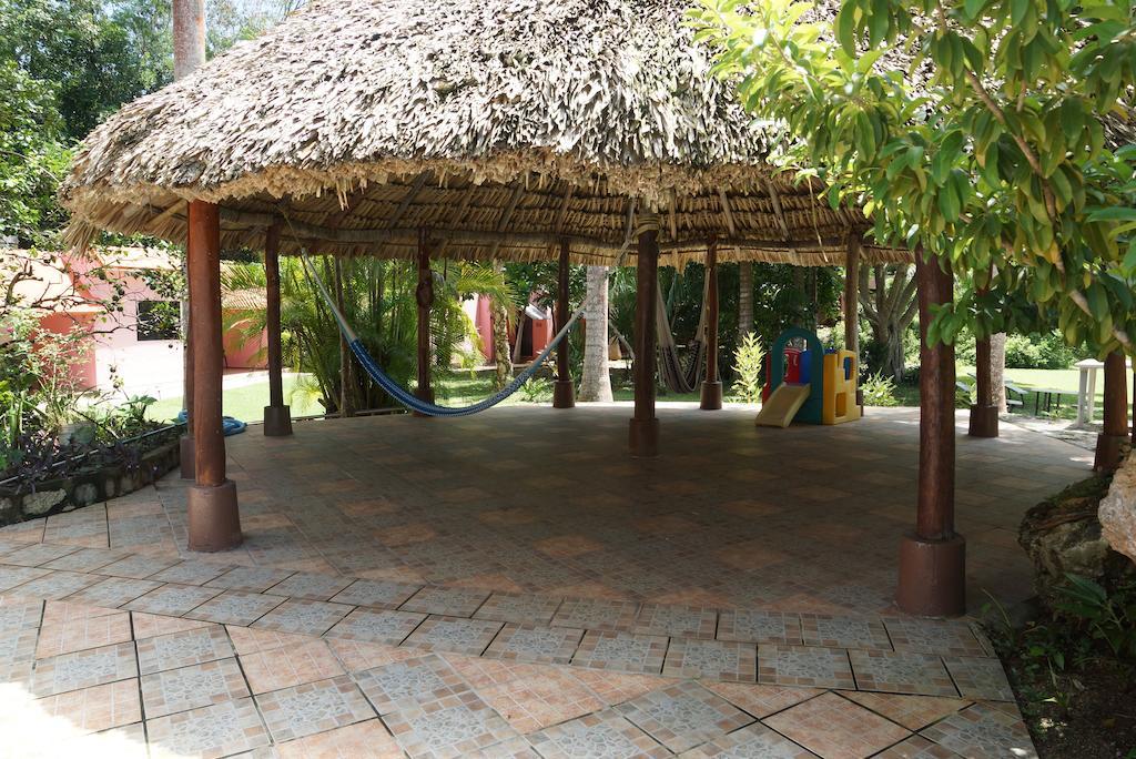 Hotel Doralba Inn Chichen エクステリア 写真