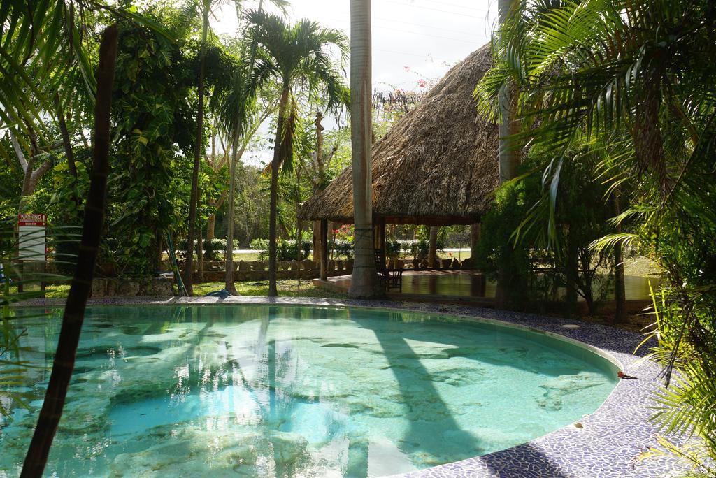 Hotel Doralba Inn Chichen エクステリア 写真